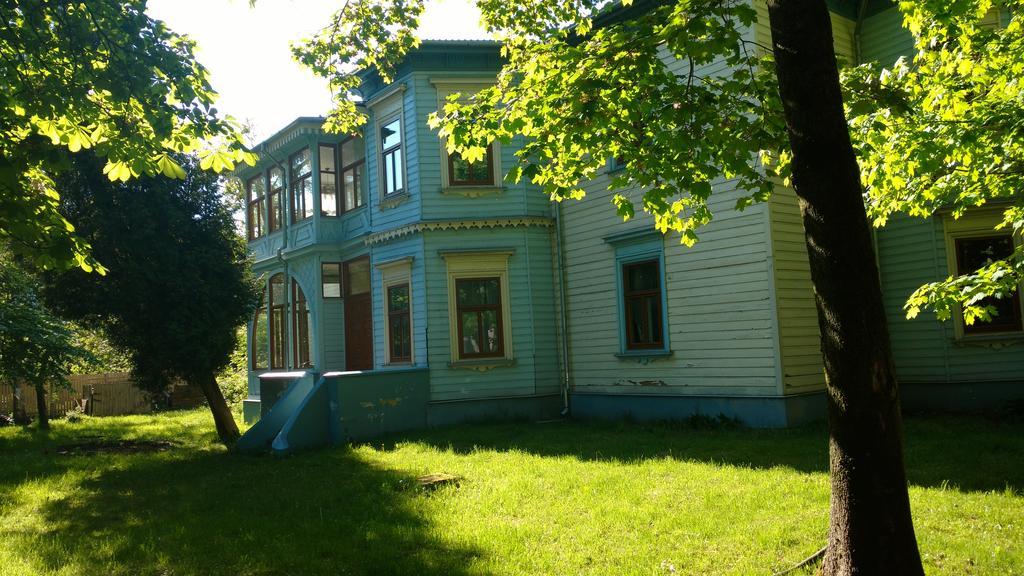 Villa Apartments By The Sea Liepaja Exterior photo
